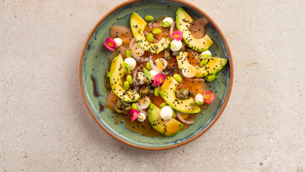 Carpaccio de salmón con aguacate Fresh Market